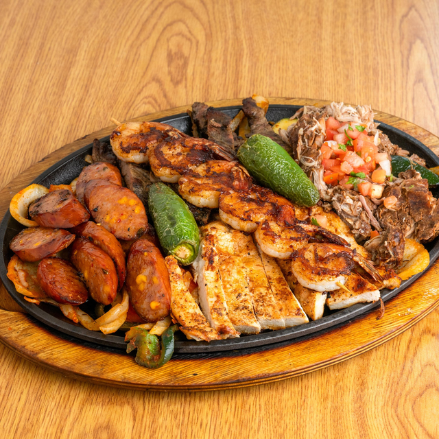 Sorto's Family Platter for Four.
